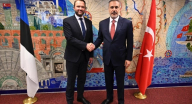 Bakan Fidan'dan diplomasi trafiği