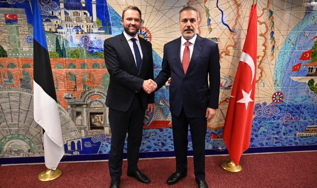Bakan Fidan'dan diplomasi trafiği