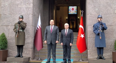 Bakan Güler, Katar Savunma Bakanı ile görüştü