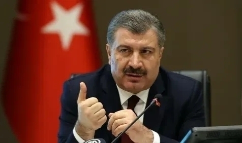 Bakan Koca: "Bir grup hasta daha getirmeye çalışıyoruz"