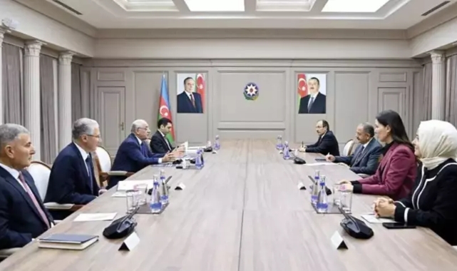 Bakan Özhaseki, Azerbaycan Başbakanı Asadov'la görüştü
