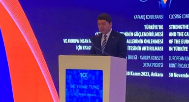 Bakan Tunç: "Türkiye bir hukuk devletidir"