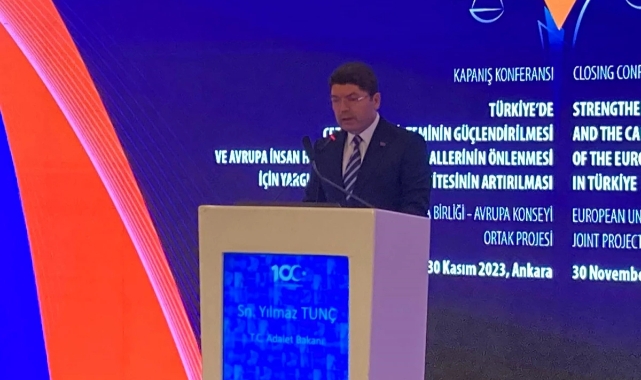 Bakan Tunç: "Türkiye bir hukuk devletidir"