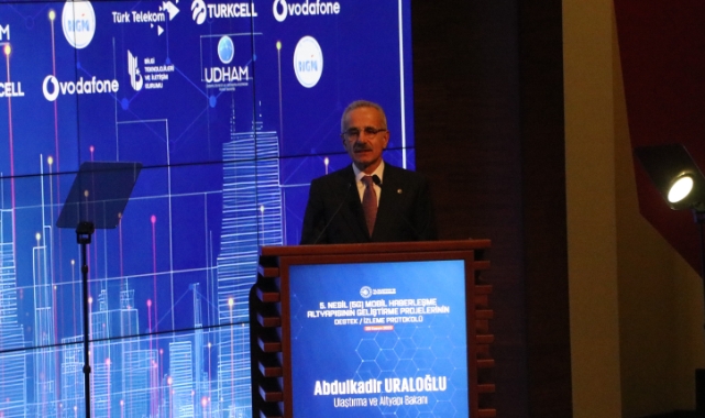 Bakan Uraloğlu: 5G ile internet hızımız uçuyor