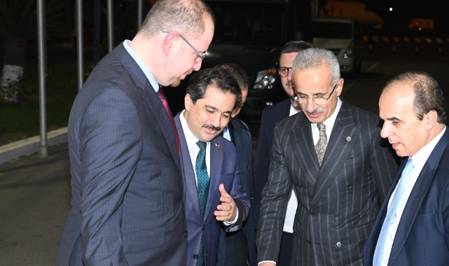 Bakan Uraloğlu, Cezayir’de
