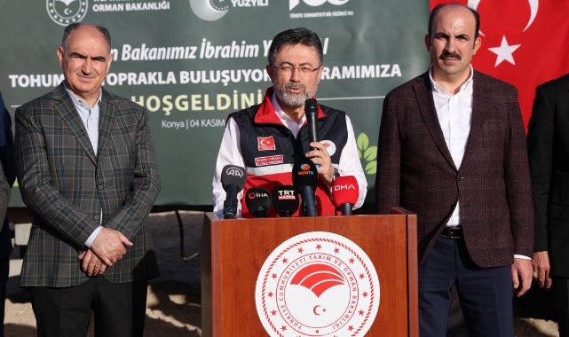Bakan Yumaklı: "Türkiye sertifikalı tohum üretimini 10 kat artırdı"