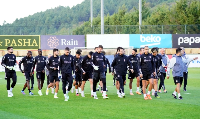 Beşiktaş ikinci antrenmanını tamamladı