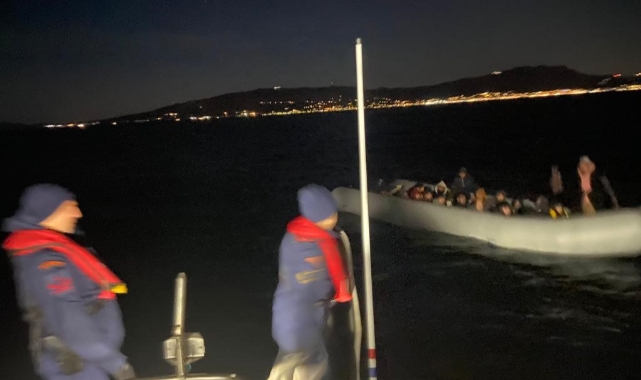 Bodrum'da 57 düzensiz göçmen kurtarıldı, 23'ü yakalandı