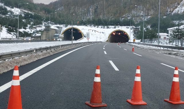 Bolu Dağı Tüneli'nin İstanbul yönü ulaşıma kapatıldı