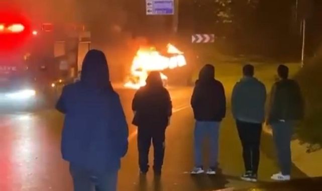 Bursa'da 3 araç küle döndü!