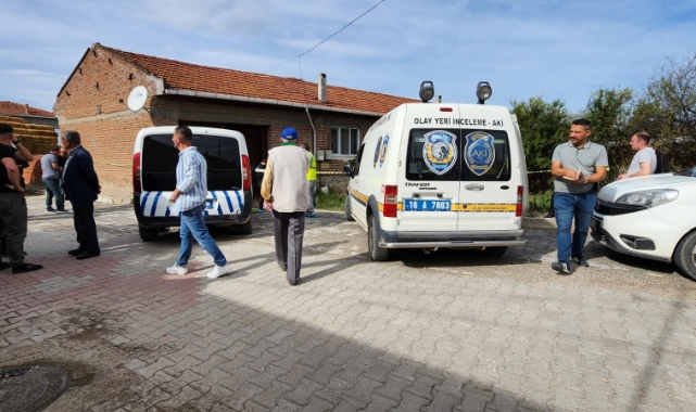 Bursa'da korkunç olay! Eşini ve iki çocuğunu öldürüp canına kıydı