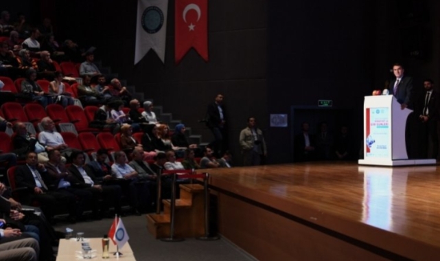 Bursa'da Necip Fazıl Kısakürek'in hayatı ve eserleri konuşuldu