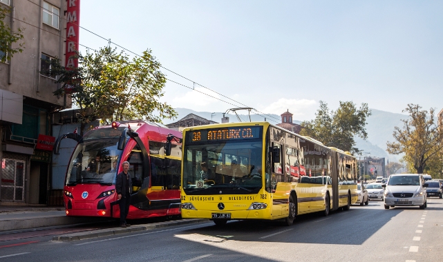 Bursa'da öğretmenlere 3 gün ulaşım ücretsiz