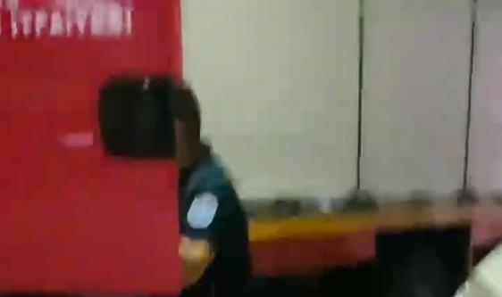 Bursa'da yangın var dediler, doğum günü mumu söndürdüler