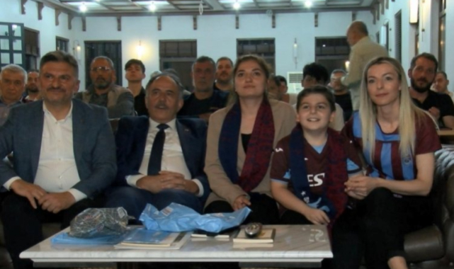 Bursa'da yüzüne biber gazı sıkılan Yusuf'a, maç morali