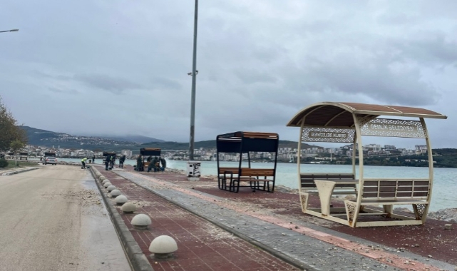 Bursa'nın Gemlik sahil yolu ulaşıma açıldı