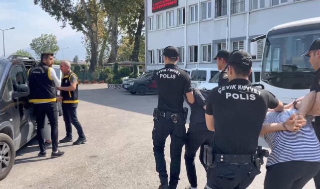 Bursa polisi aranması olan şahısları affetmedi