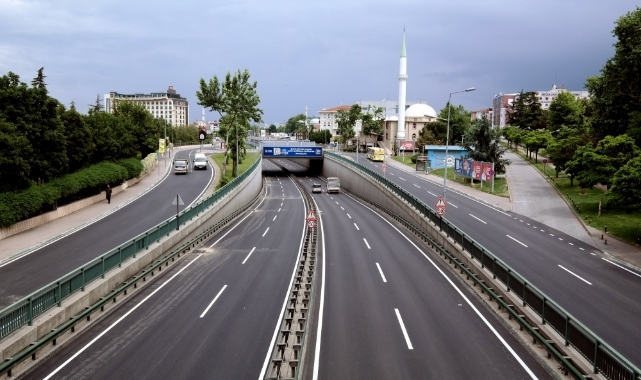 Bursalılar dikkat! O yol trafiğe kapatıldı