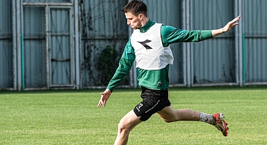 Bursaspor'da Esenler Erokspor mesaisi sürüyor