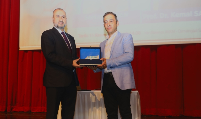 Büyükşehir’den ailelere ‘iletişim semineri’