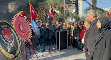 CHP Bursa İl Örgütü, Ata'yı andı