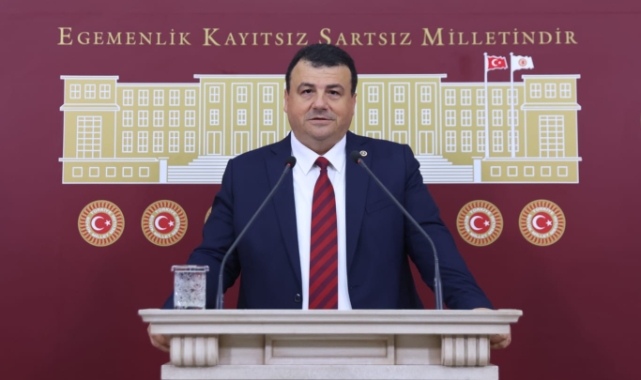 CHP'li Öztürk öğrencilerin taleplerini gündeme getirdi