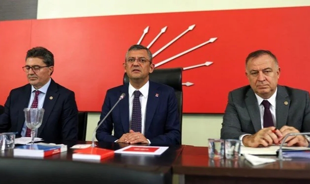 CHP'nin 81 il başkanından "tüzük kurultayı" talebi
