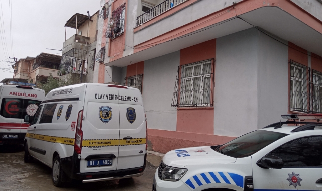 Cinnet geçirdi, karısını ve annesini vurdu