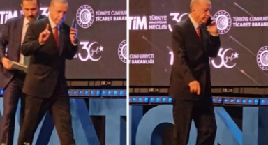 Cumhurbaşkanı Erdoğan'a acil telefon! Sahnede indi