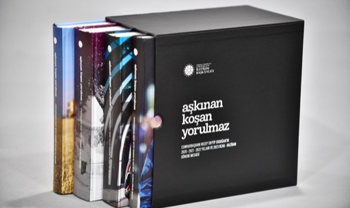 Cumhurbaşkanı Erdoğan'ın, 4 yıllık çalışmaları kitaplaştırıldı