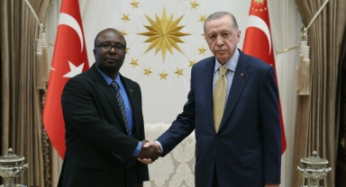 Cumhurbaşkanı Erdoğan, Tanzanya Büyükelçisi Bakari’yi kabul etti
