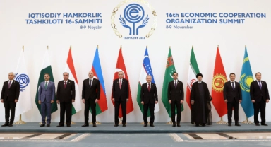 Cumhurbaşkanı Erdoğan, zirve öncesi fotoğraf çekimine katıldı