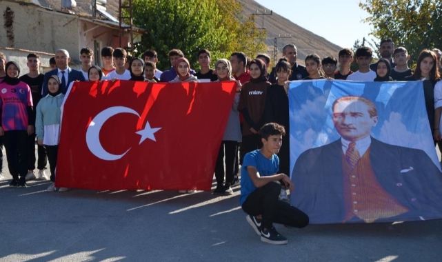 Darende’de Atatürk koşusu düzenlendi