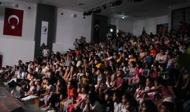 Didimli çocuklar, ‘Sinema Günleri’nin keyfini çıkarıyor