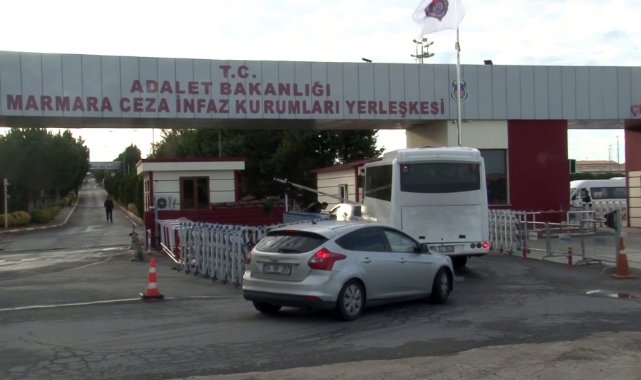 Dilan Polat Silivri Marmara Cezaevi'ne getirildi