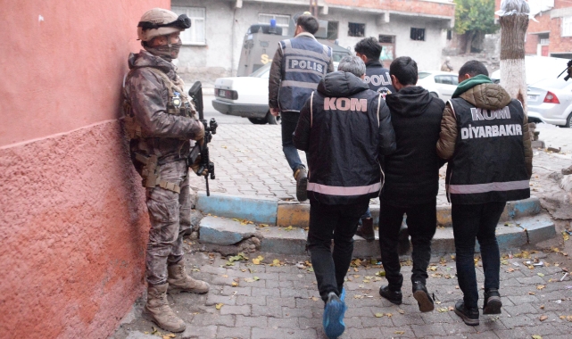 Diyarbakır'da 'Elek' operasyonu: 9 gözaltı