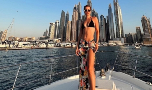 Dubai'ye giden Derya Uluğ tatil pozlarıyla büyüledi