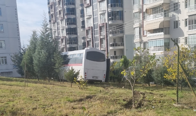 Edirne'de minibüsün freni boşaldı: 15 yolcu ölümden döndü