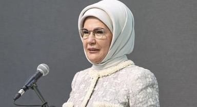 Emine Erdoğan: Ateşkesin sağlanması için neyi bekliyorsunuz