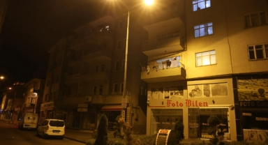 Ev arkadaşları birbirine girdi: 5 yaralı