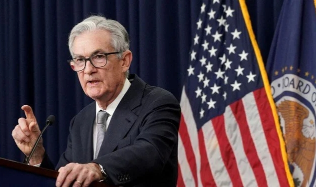 Fed Başkanı Powell'dan faiz mesajı