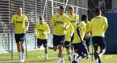 Fenerbahçe, Ludogorets maçı hazırlıklarına başladı