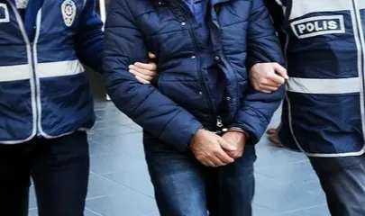 FETÖ'den aranan şahıs polisten kaçamadı