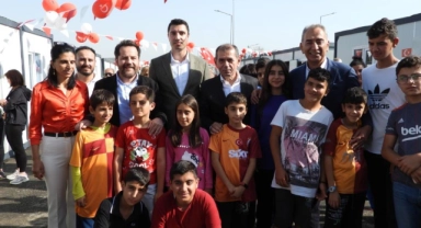 Galatasaray Başkanı Dursun Özbek'ten deprem bölgesi Hatay'a ziyaret