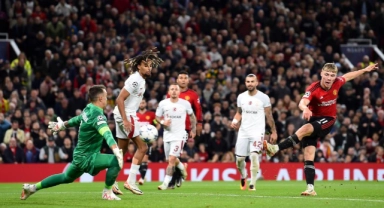 Galatasaray ile Manchester United 8. randevuda