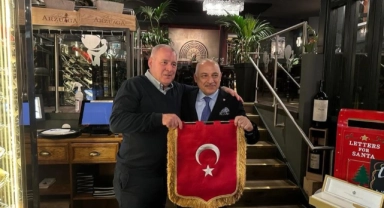 Galler-Türkiye resmi maç yemeği düzenlendi