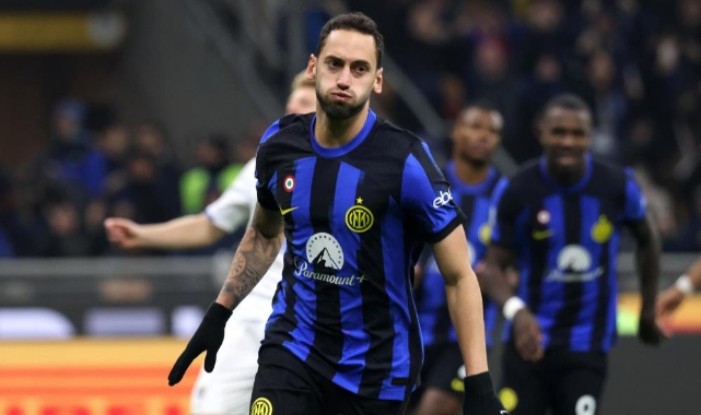 Hakan Çalhanoğlu, Serie A tarihine geçti