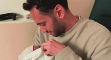 Hakan Çalhanoğlu üçüncü kez baba oldu