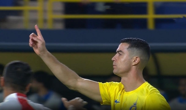 Hakemin penaltı kararını Ronaldo iptal ettirdi