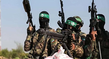 Hamas 13 İsrailli rehineyi daha serbest bıraktı